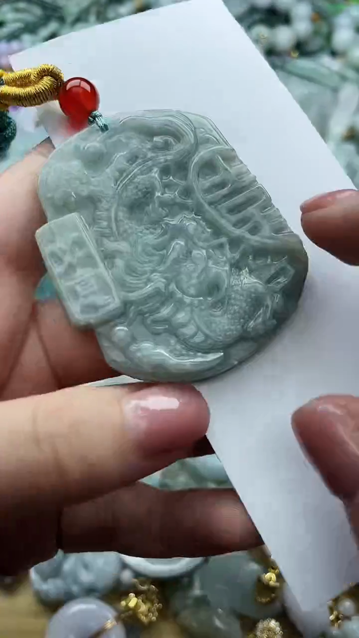 未镶嵌翡翠耳饰1