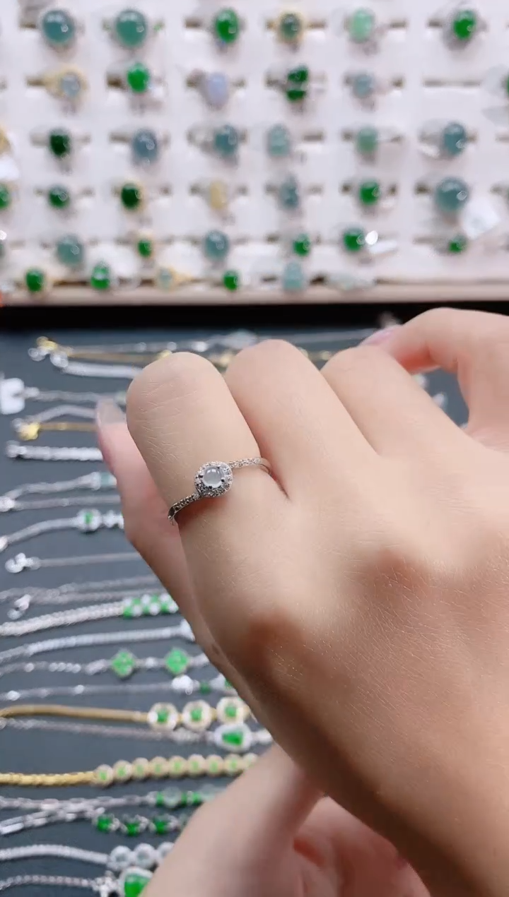 【闪购商品】翡翠戒指银S925镶嵌天然翡翠