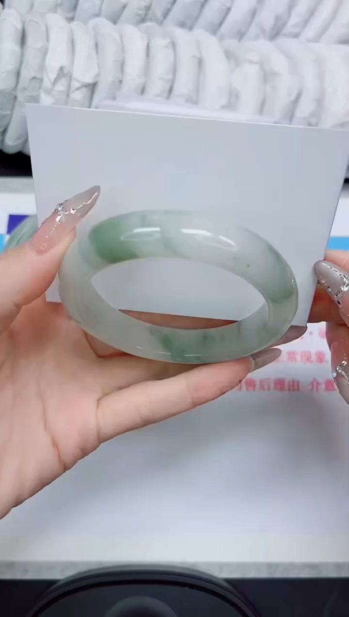 石英岩玉手镯未镶嵌391/58