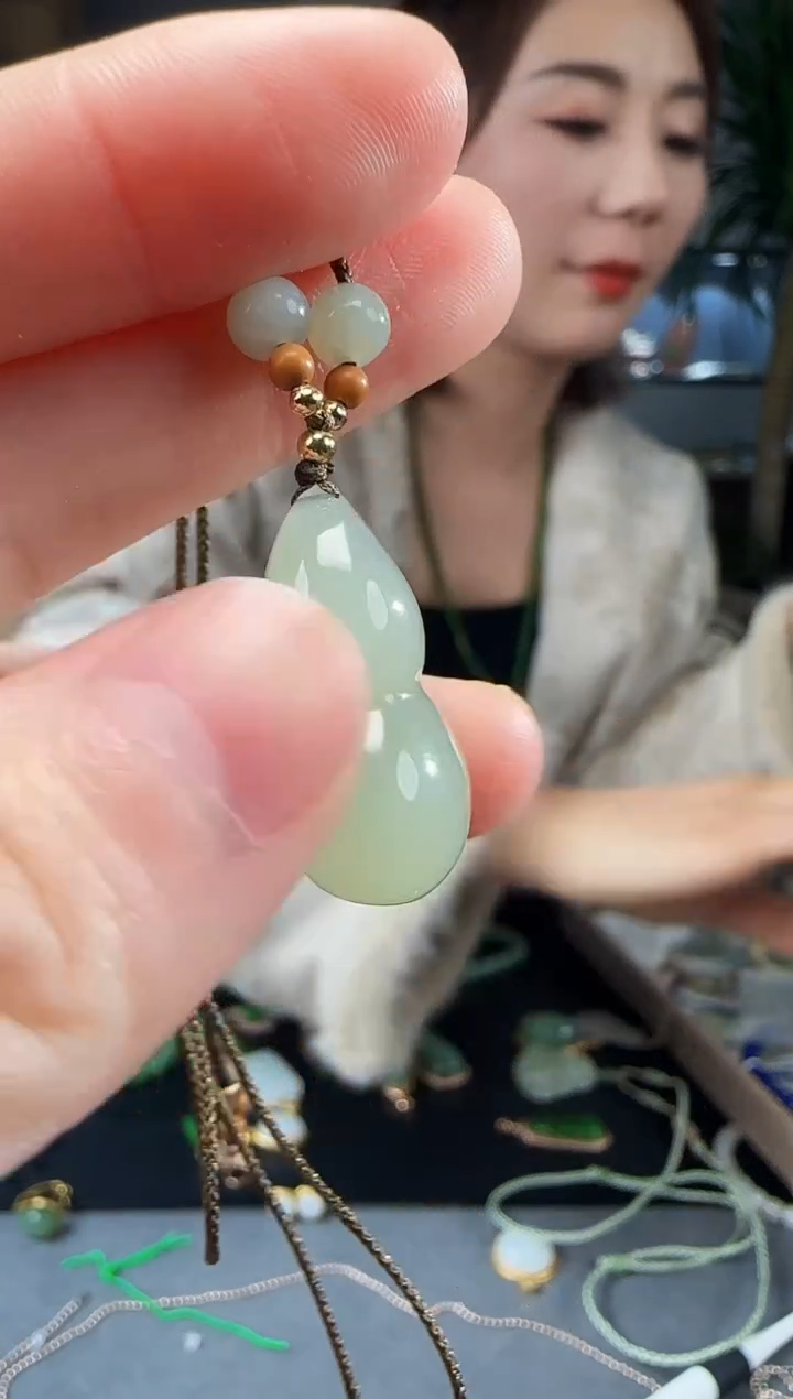 【闪购商品】和田玉吊坠(不含链)未镶嵌1