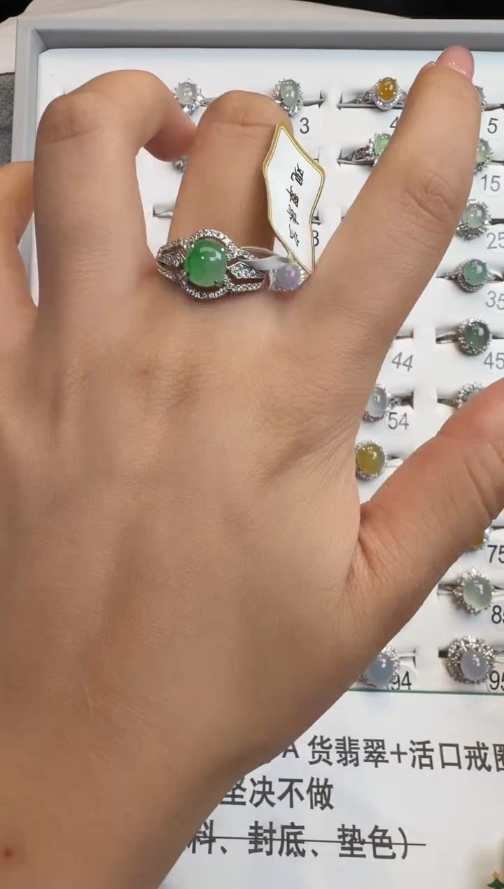 银S925镶嵌戒指翡翠925银镶A货翡翠戒指112