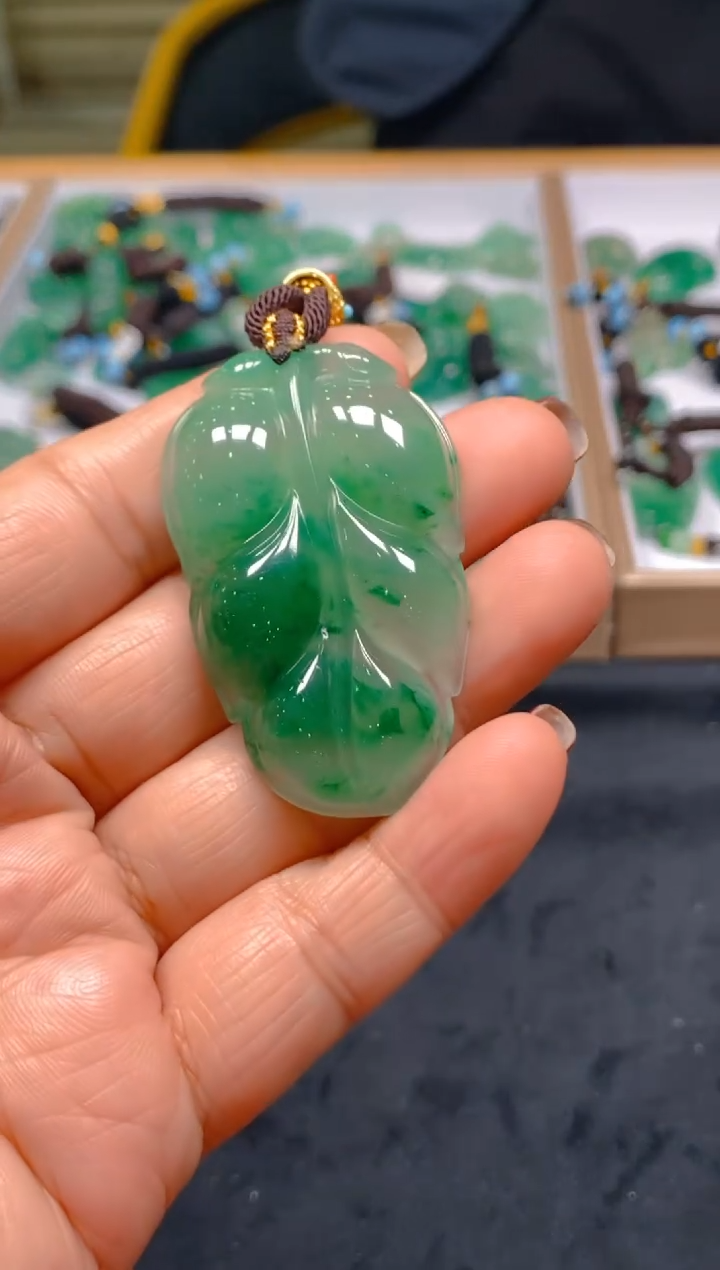 【闪购商品】石英质玉颈饰未镶嵌冰美人非洲翠017