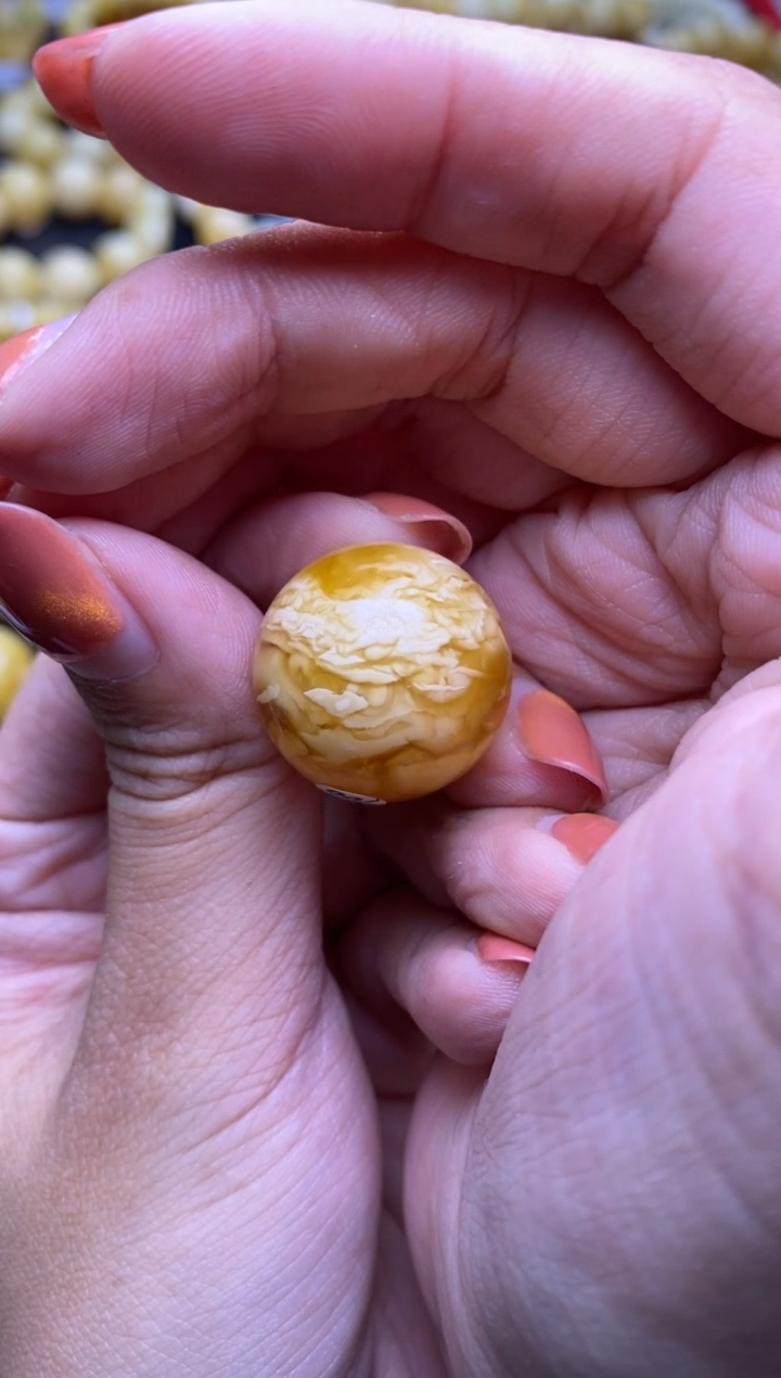 未镶嵌琥珀裸石大小姐珠宝严选96