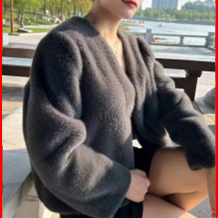 【设计师款】海宁设计师款貂绒外套皮毛一体气质V领短款外套