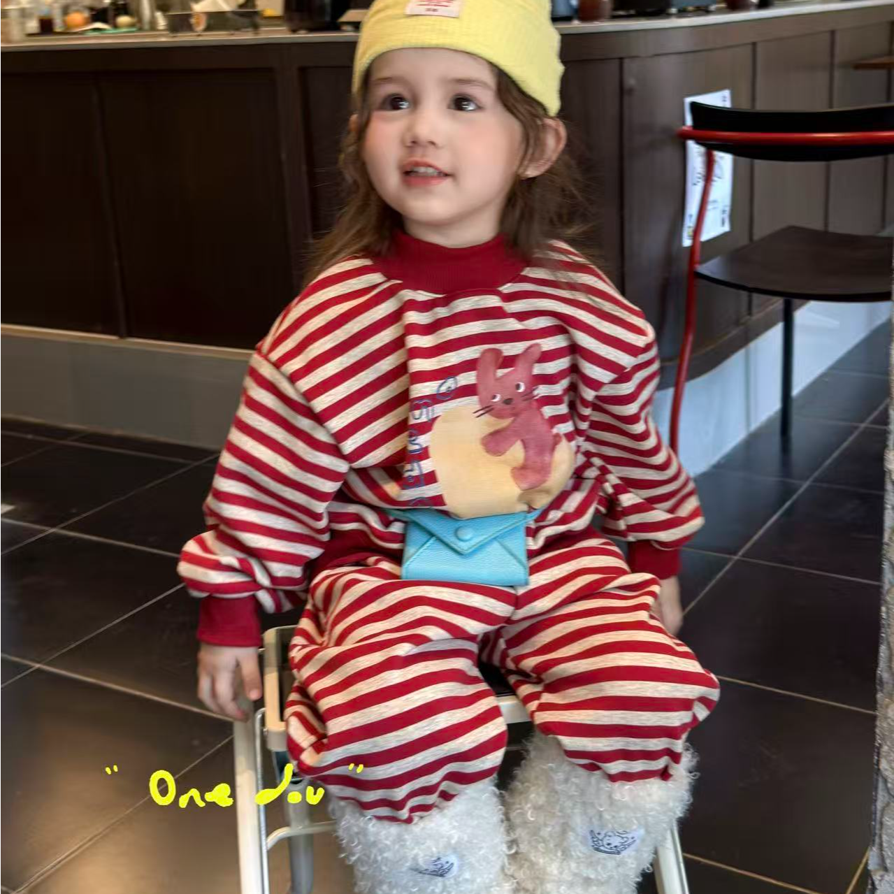 5671小猫条纹加绒套装