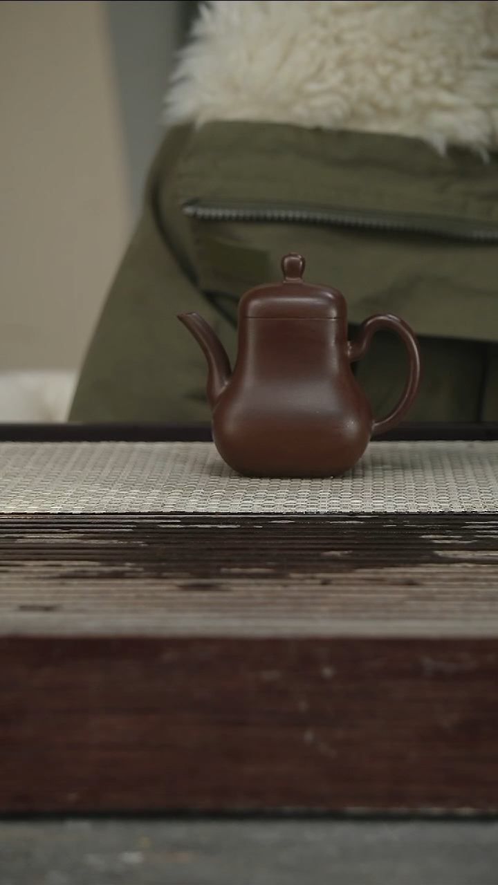 茶壶紫砂95号160CC