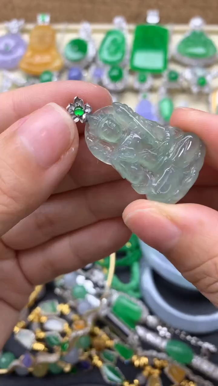 【闪购商品】翡翠颈饰18K金镶嵌142-中国好珍宝