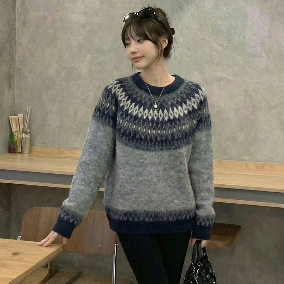 0昊哥秋冬新款时尚百搭费尔岛提花加厚拉绒圆领针织衫8215