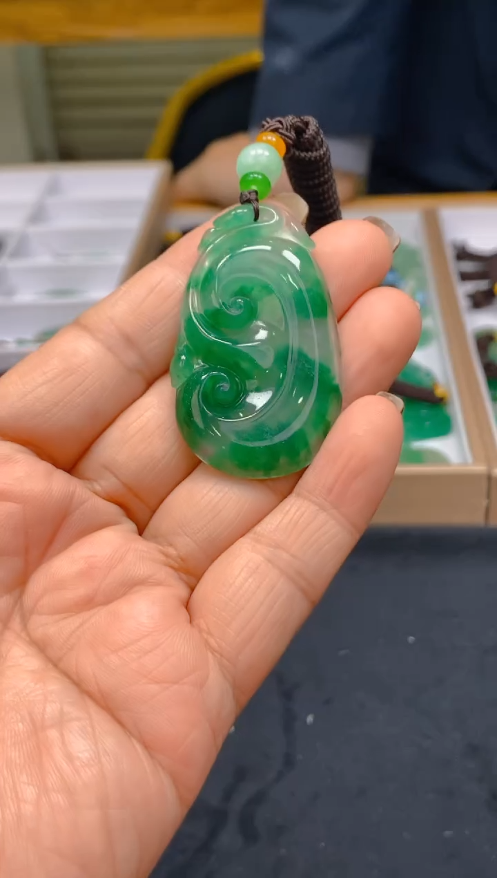 【闪购商品】石英质玉颈饰未镶嵌冰美人非洲翠032