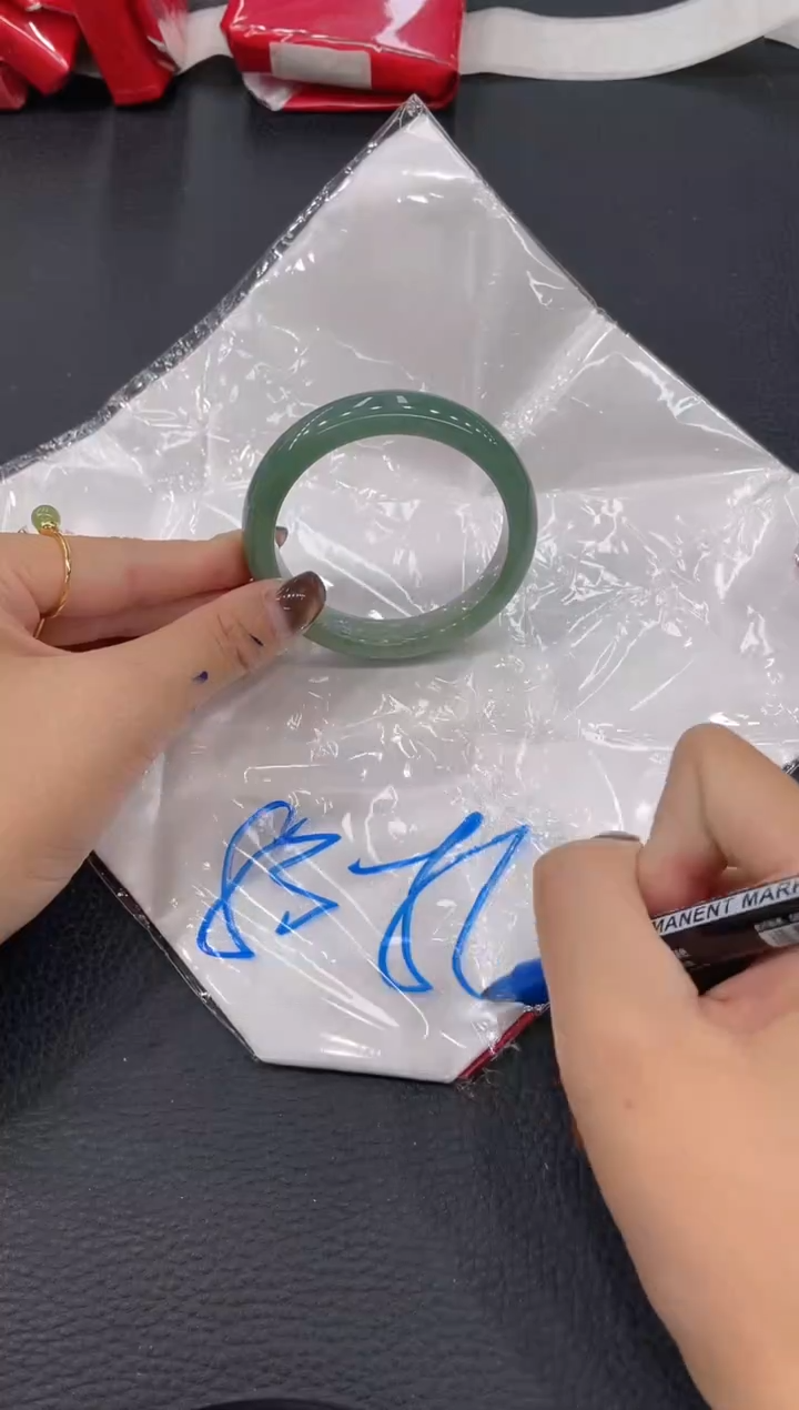 【闪购商品】翡翠手镯未镶嵌手镯