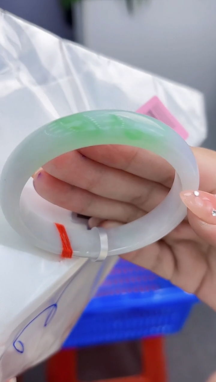 【闪购商品】翡翠手镯未镶嵌翡翠手镯