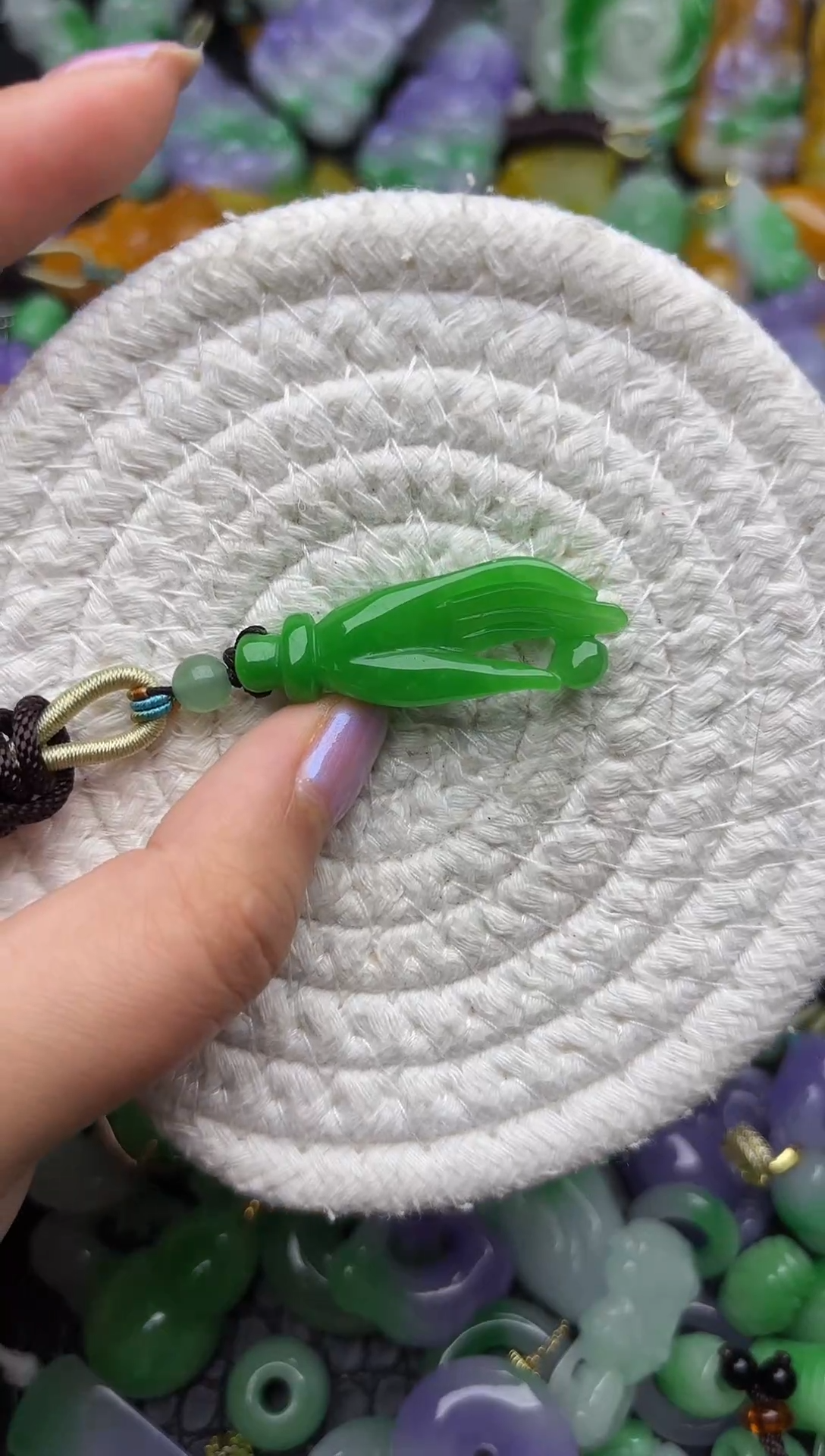 颈饰未镶嵌翡翠缅甸翡翠吊坠