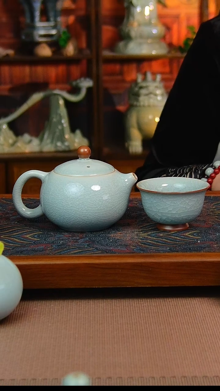 原矿汝瓷冰片西施壶，不完美