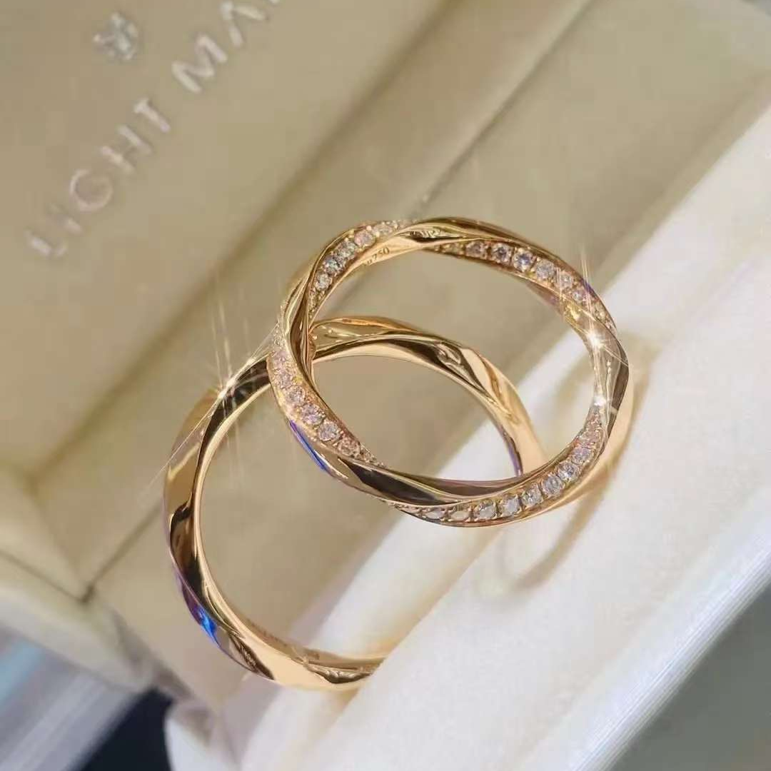 莫比乌斯螺纹镶钻戒指