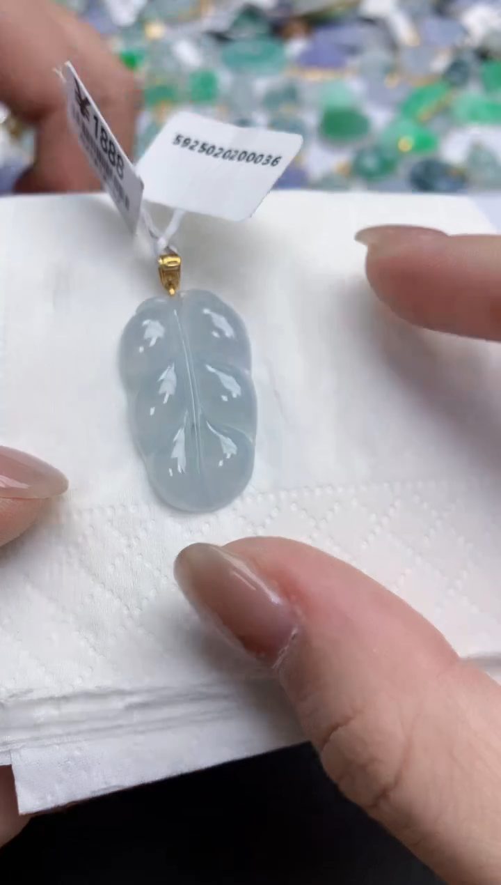 【闪购商品】翡翠颈饰18K金镶嵌天然缅甸翡翠A货