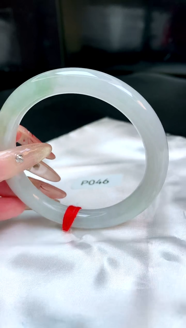 【闪购商品】翡翠手镯未镶嵌缅甸天然A货翡翠