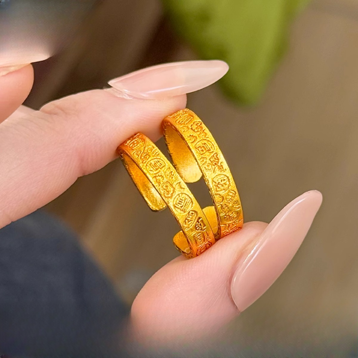 铜合金戒指 甜美波纹设计金色女活口指环首饰饰品小众发财顺镀24k