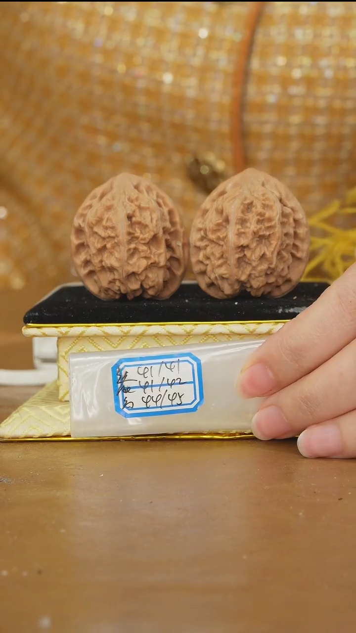 把件文玩核桃马蹄