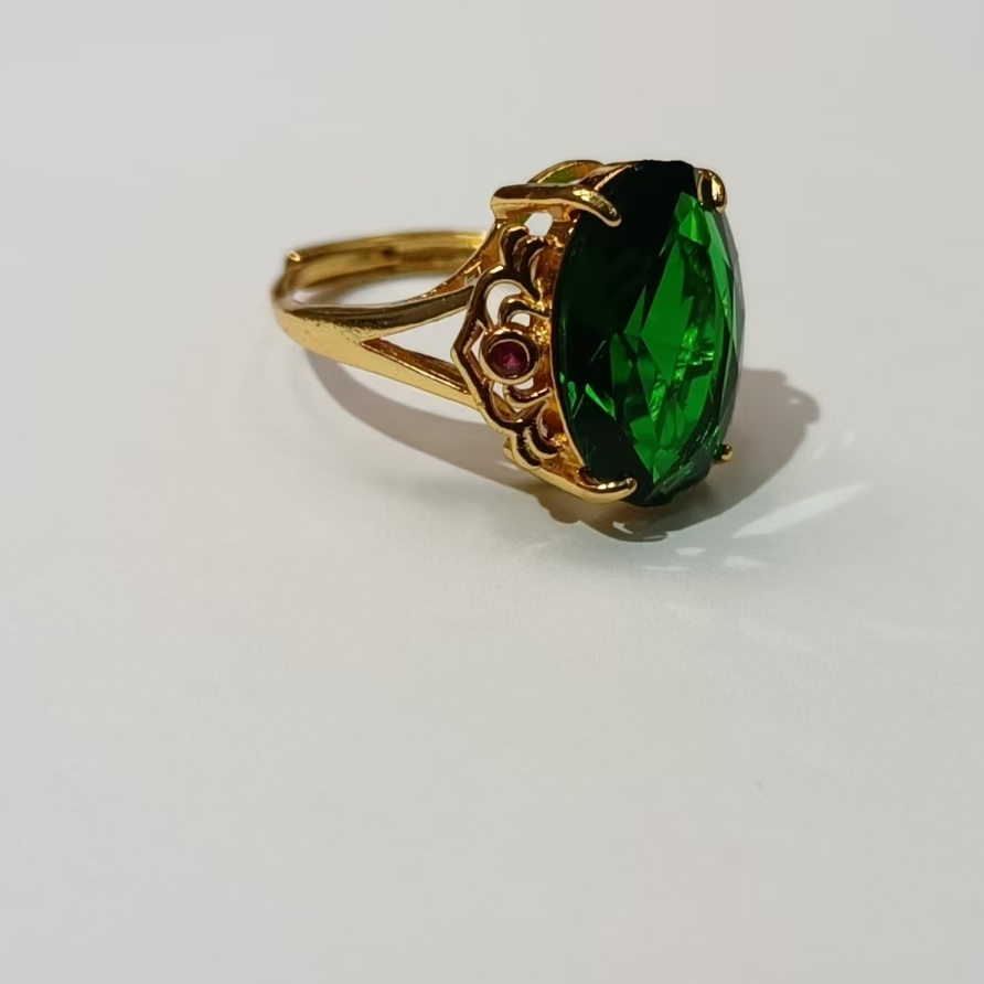 j5细节彰显出气质艺术品味让高贵与典雅美丽戒指