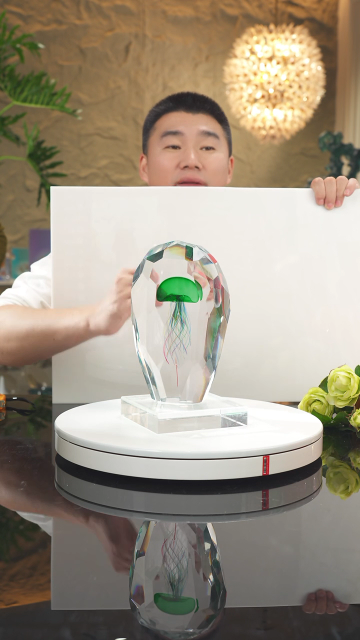 【闪购商品】瓷片福利绿色切面水母摆件