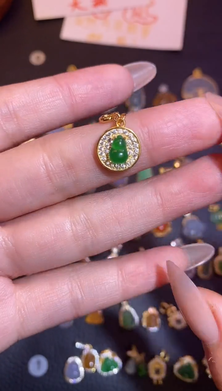 颈饰银S925镶嵌翡翠1