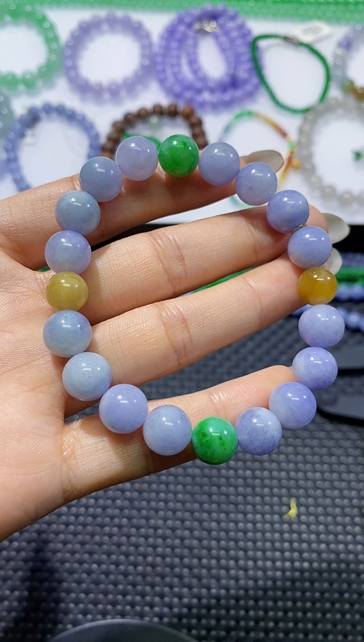 散珠翡翠卡9手串