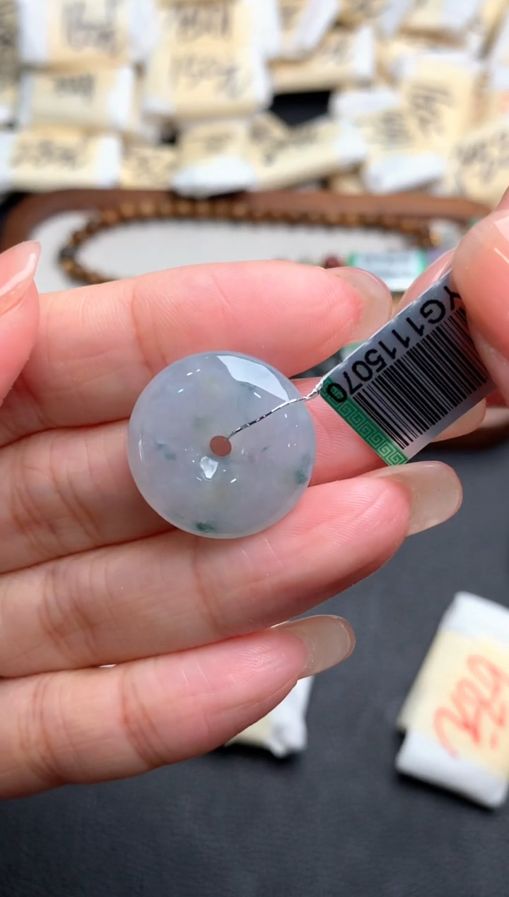 未镶嵌挂件翡翠一