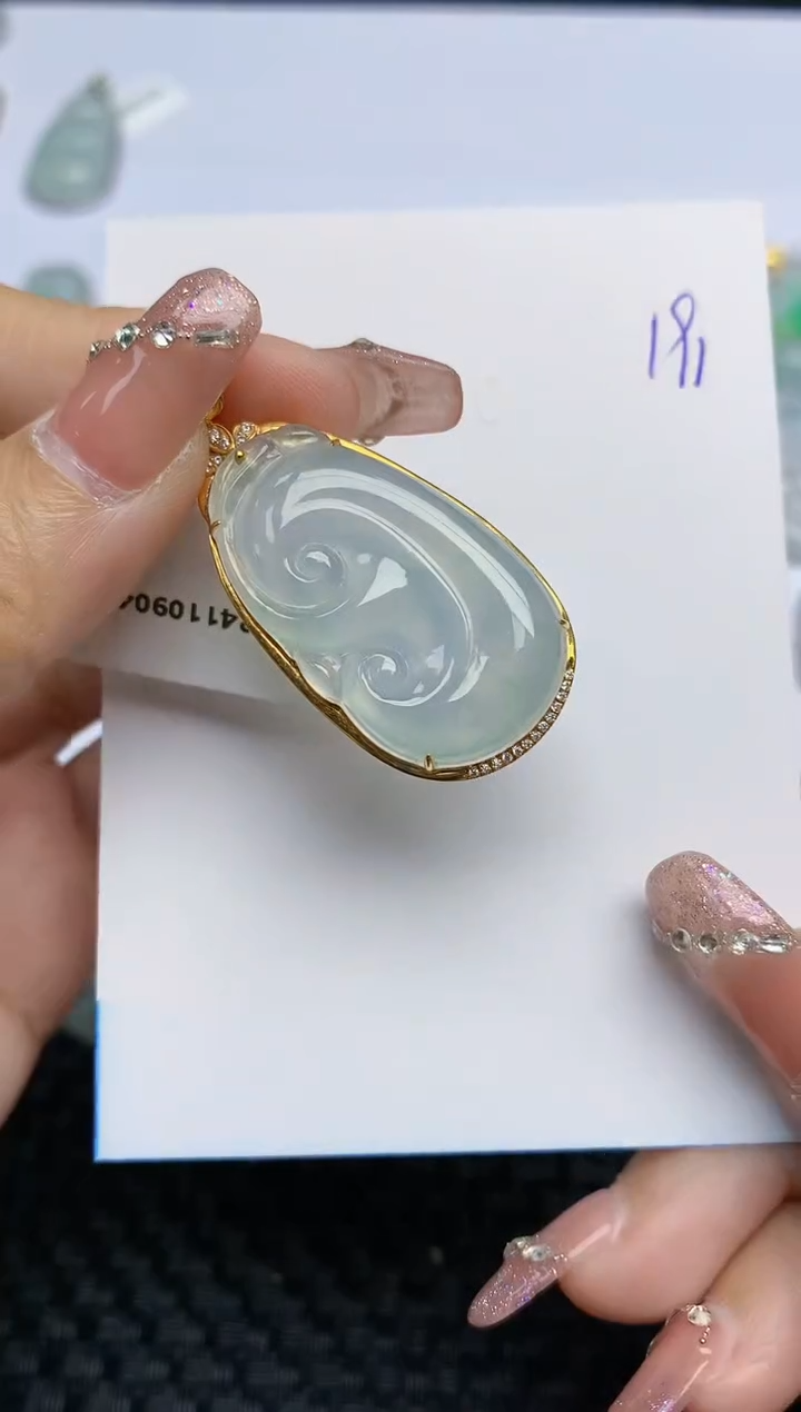 【闪购商品】翡翠颈饰18K金镶嵌天然A货翡翠 191