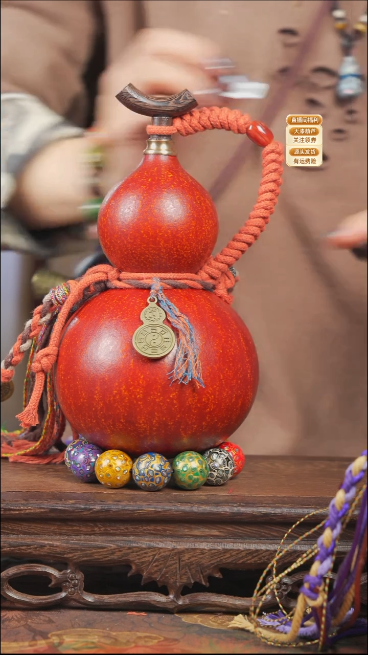 WG082藏绳款葫芦不包手串