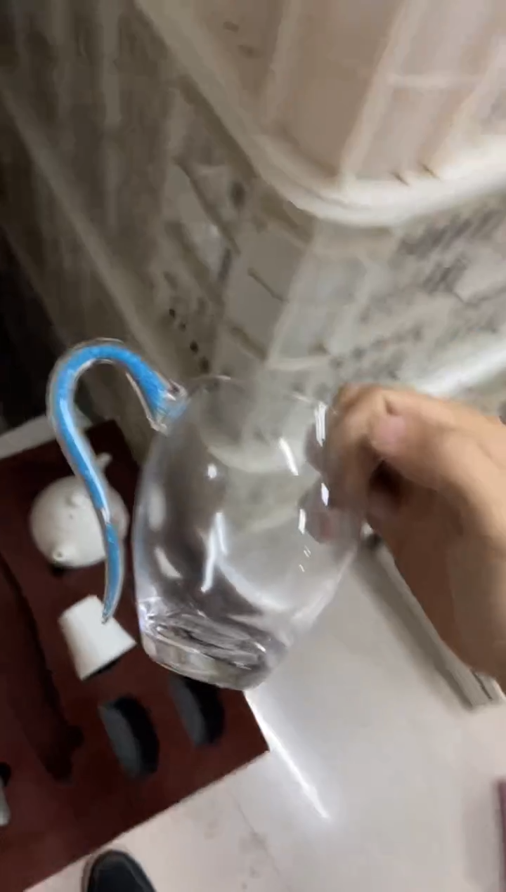 杯无运费险有瑕疵的摄影的产品有使用过的痕迹有点脏介意勿拍