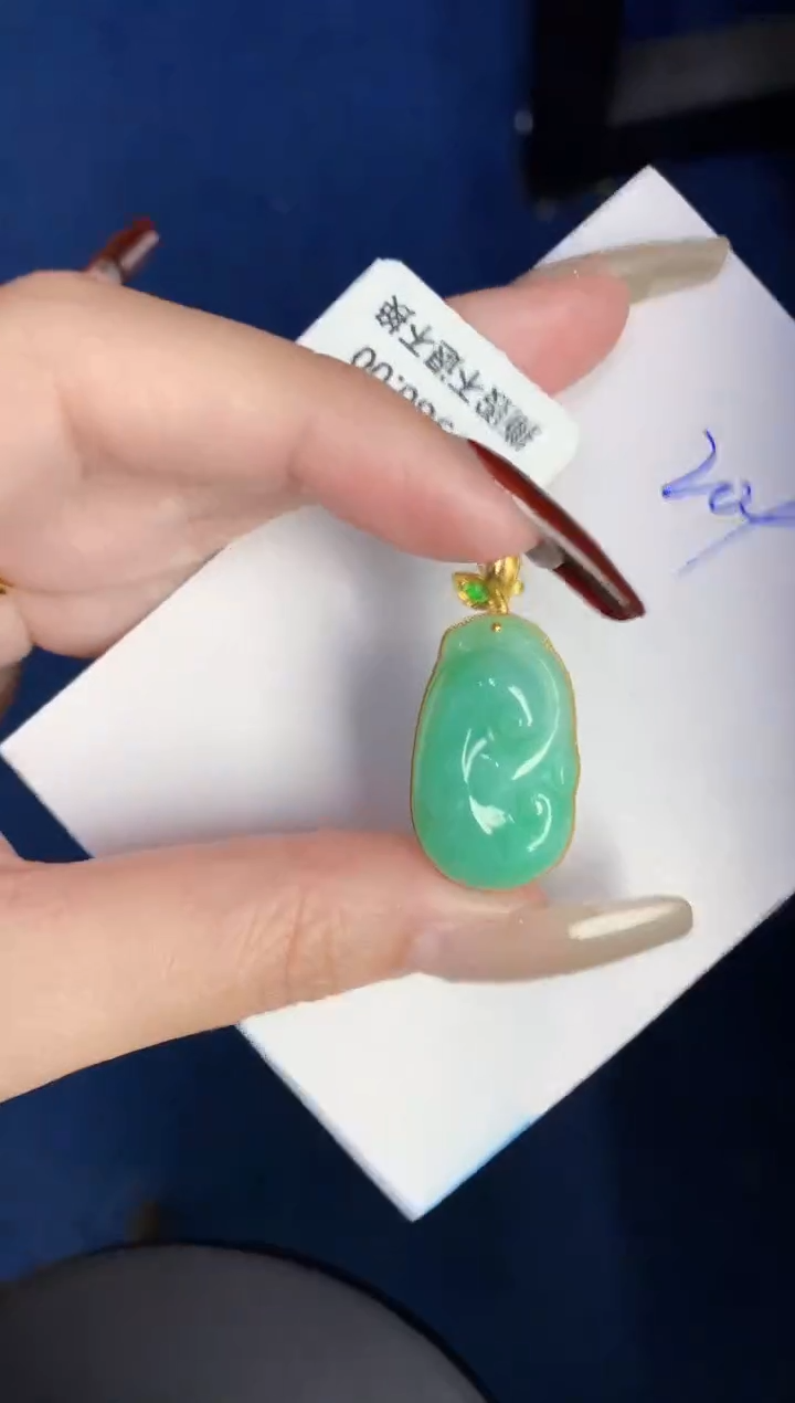 【闪购商品】翡翠颈饰18K金镶嵌00000000001
