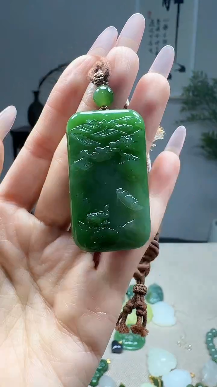 未镶嵌和田玉挂件1