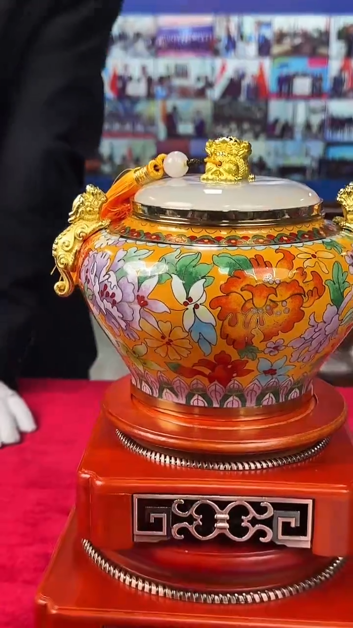 摆件瓷景德镇陶瓷景德镇陶瓷