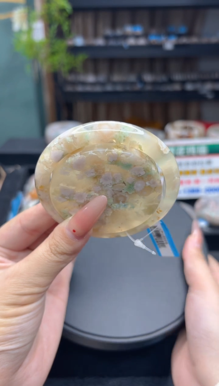 【闪购商品】石英质玉手镯未镶嵌44（61圈赠送镯心）