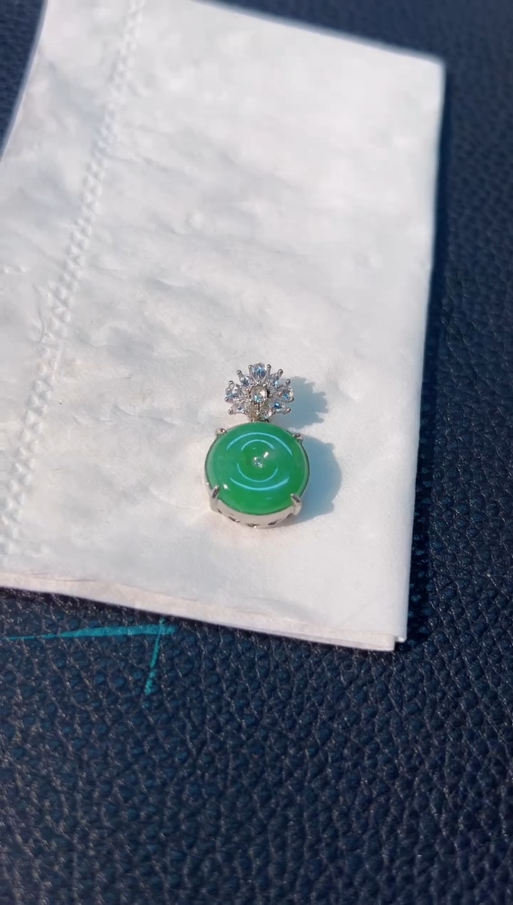 颈饰未镶嵌翡翠缅料A货/多样性发货/一件