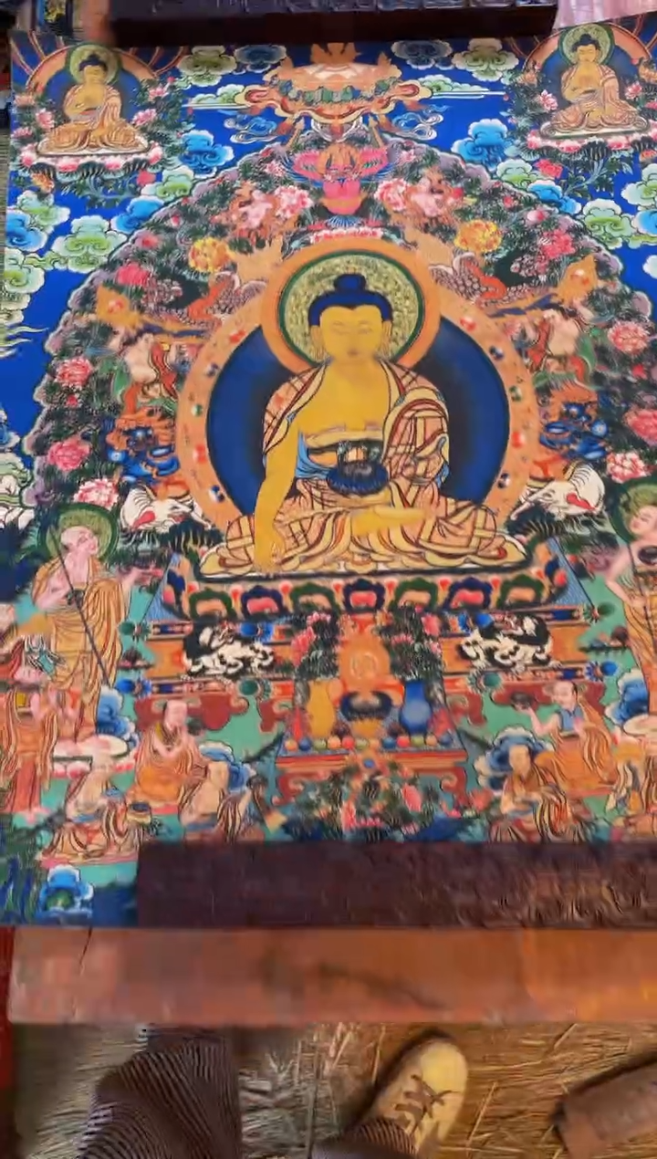 装裱画精品手绘唐卡链接--A138释迦摩尼