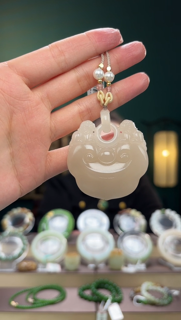 【闪购商品】和田玉吊坠(不含链)未镶嵌双狮护主锁