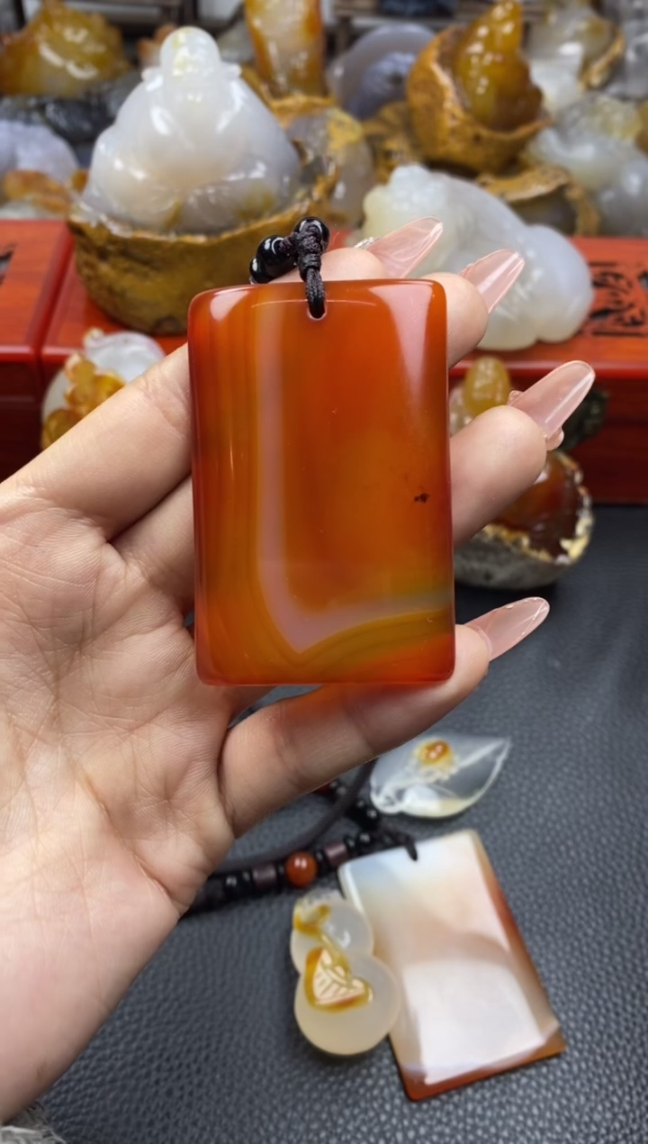 【闪购商品】玛瑙/玉髓挂件未镶嵌00