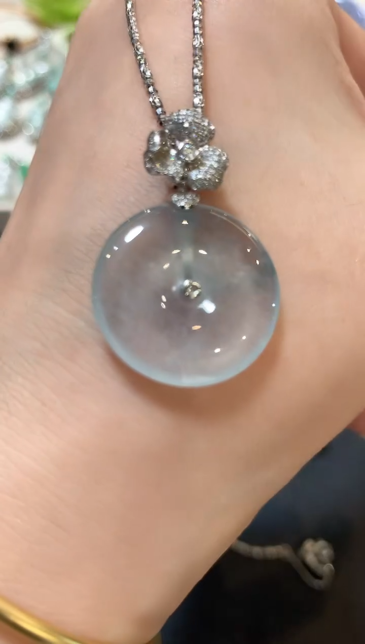 吊坠(不含链)18K金镶嵌翡翠z43 