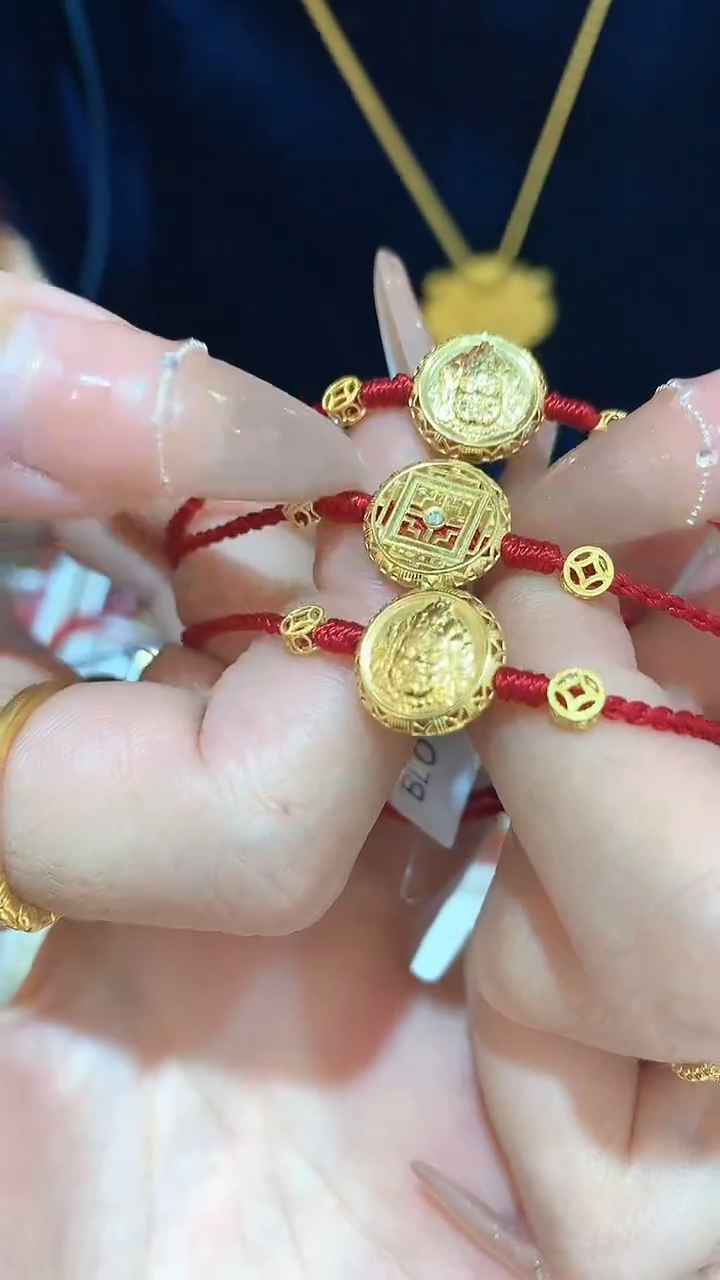 【闪购商品】18K金手饰手绳多样性发一