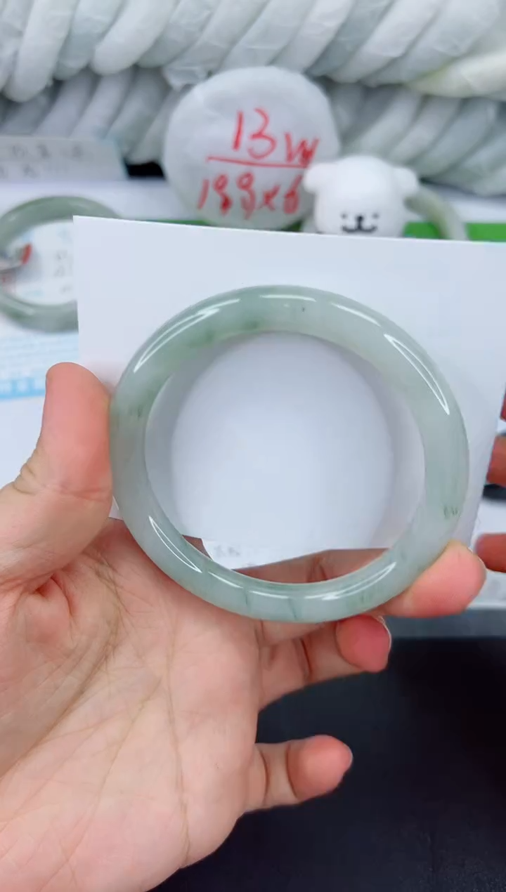 【闪购商品】石英质玉手镯未镶嵌538-60.9