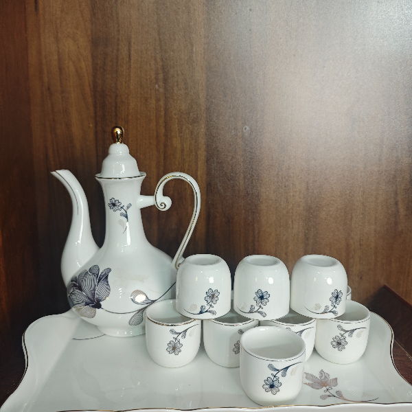 B791景德镇制陶瓷茶具一套