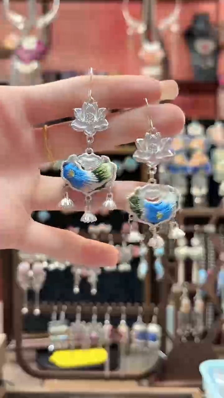 织绣 云织谣民族风精美饰品  167