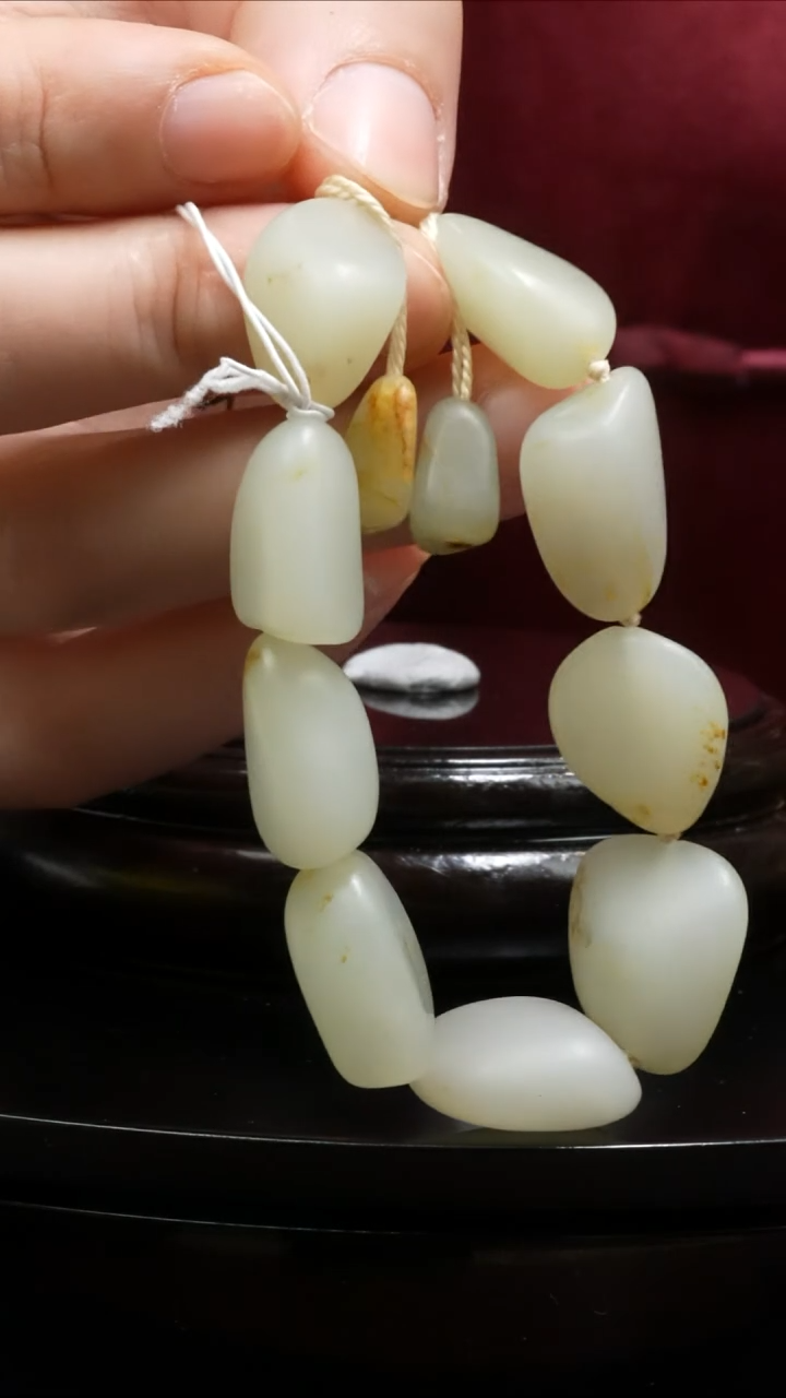 【闪购商品】和田玉手串未镶嵌49.2克和田玉原石