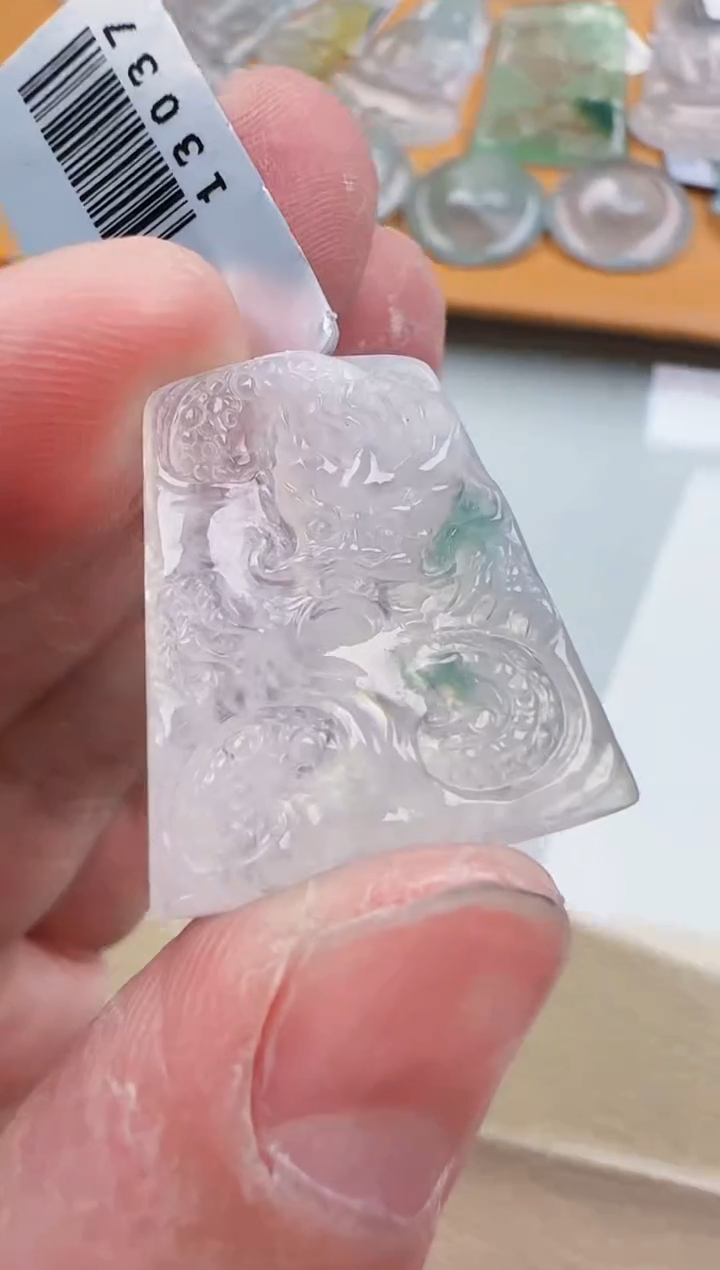 【闪购商品】翡翠颈饰未镶嵌缅甸天然翡翠