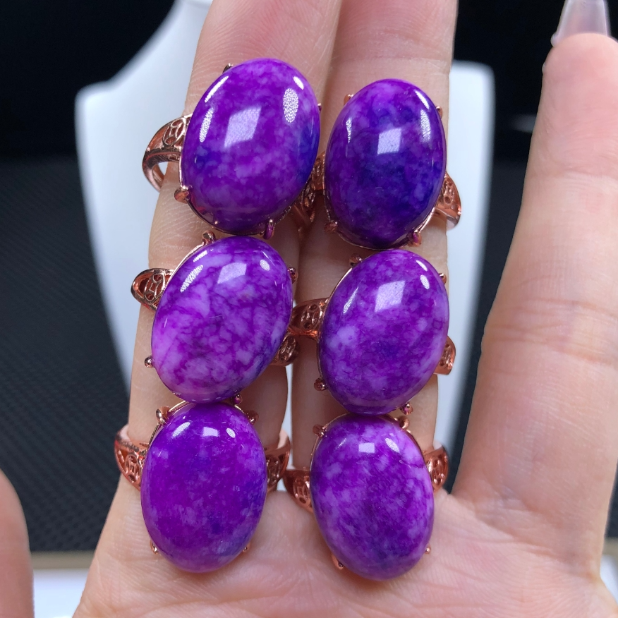 紫色戒指随机发一个XL60