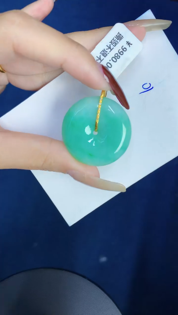 【闪购商品】翡翠颈饰18K金镶嵌00000000000