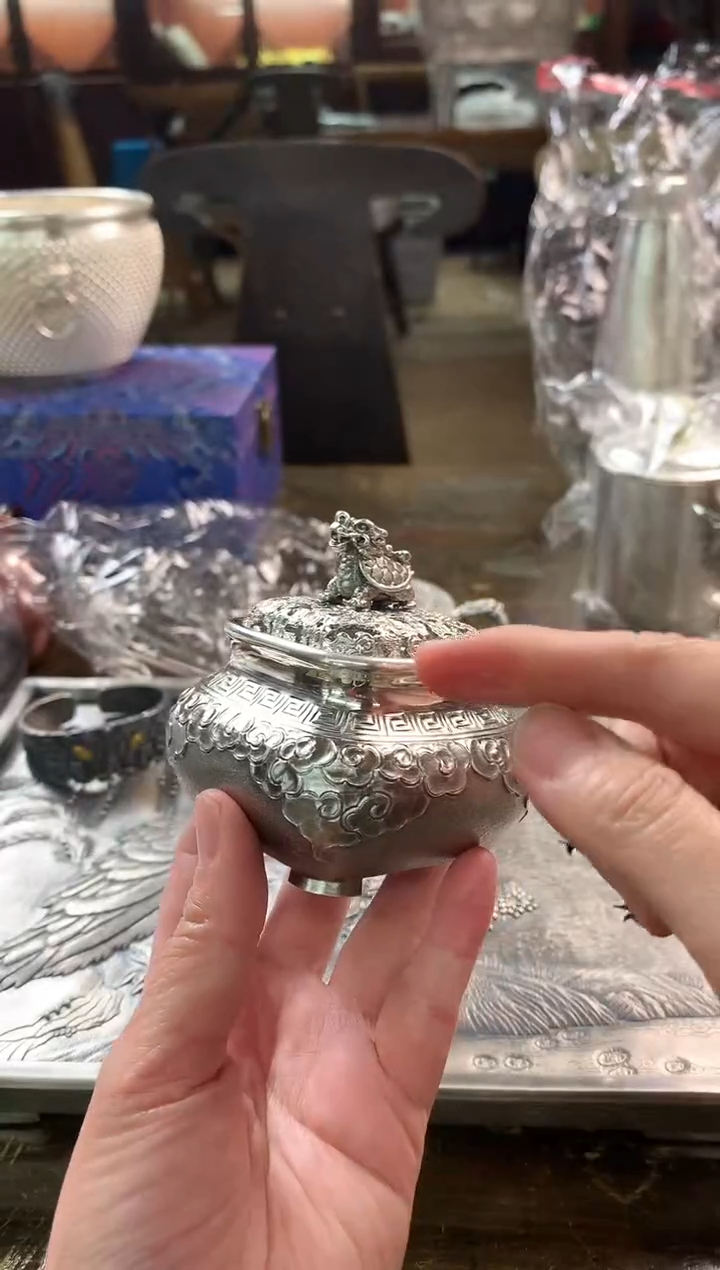 【闪购商品】足银999四足镂空赑屃香炉