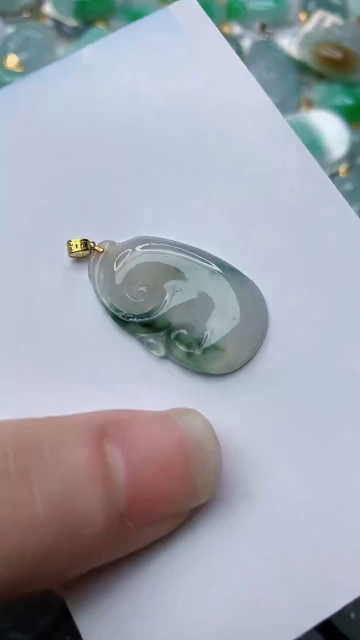 【闪购商品】翡翠颈饰18K金镶嵌30.........