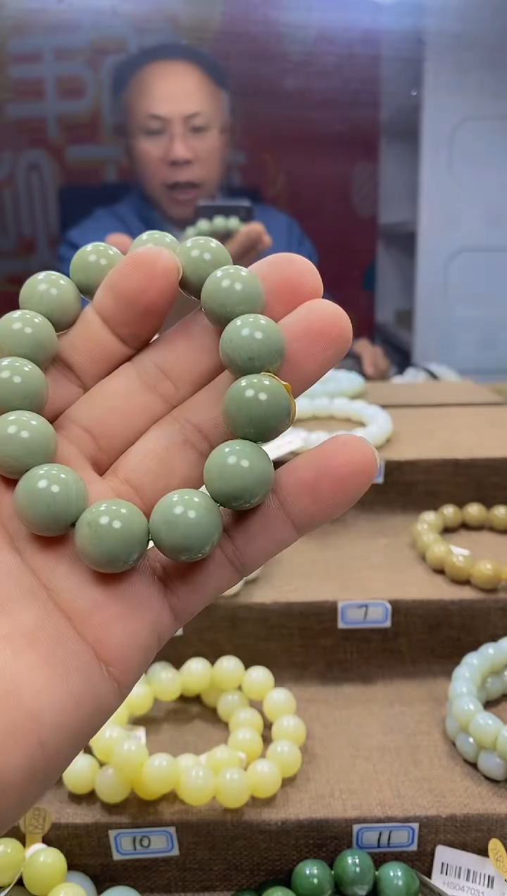 【闪购商品】和田玉手链未镶嵌.